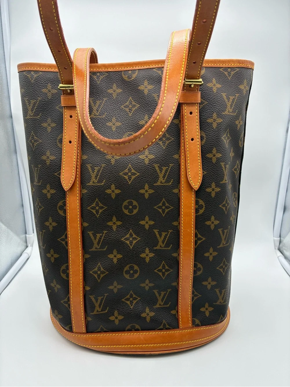Louis Vuitton Brown Monogram Canvas Bucket bag GM